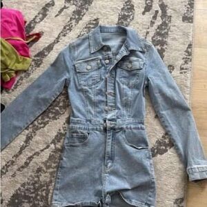 Chic Light Blue Denim Jumpsuit